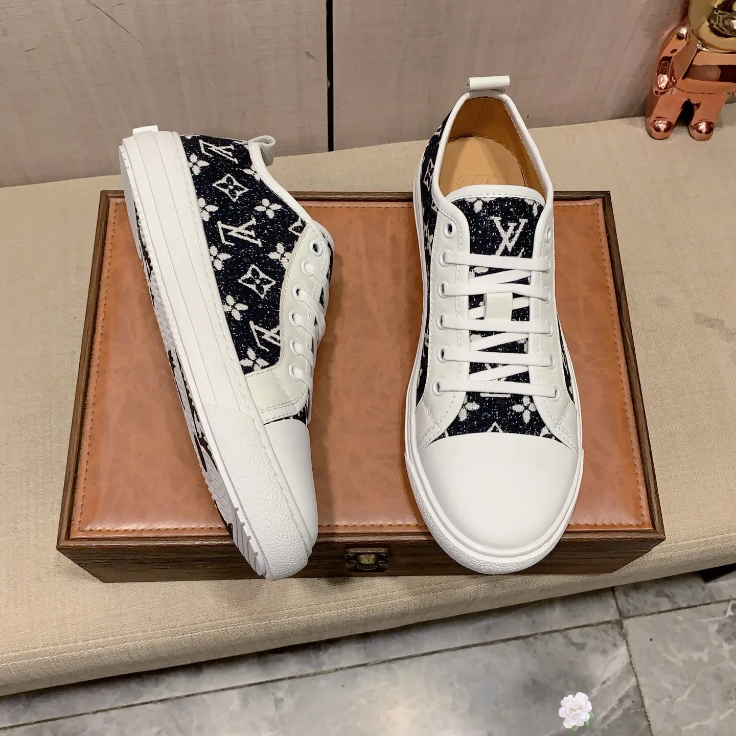 Men's Men's Shoes 💰400💰💰🎩🎩[Lightning][Lightning] "Lv*" Latest•hot style casual shoes, top brand [Seduce] luxury~purchase, top~quality. [Strong] The upper is made of imported breathable fabric with cowhide material ➕ breathable sheepskin feet (•) and fine workmanship. Original stylish and stylish soft rubber wear-resistant and non-slip outsole, light and comfortable on the feet, the real thing looks better when photographed, 0128: code: 38-44, 2️⃣ colors selected